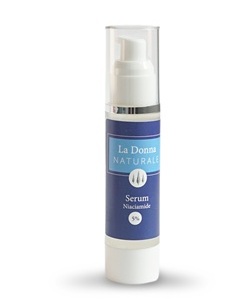 Serum met hyaluron en 5% niaciamide